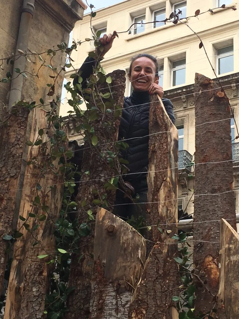 Aménagement de la terrasse et du patio avec un décor végétal — vue 7