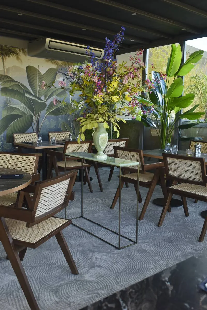 Aménagement en décoration d’intérieure restaurant Le Parc la Ciotat — vue 6