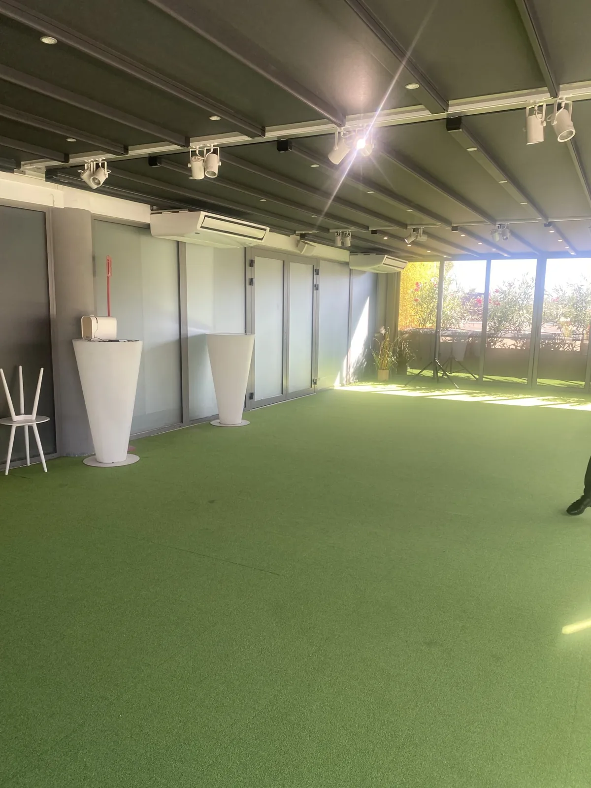 Aménagement en décoration d’intérieure restaurant Le Parc la Ciotat — vue 3