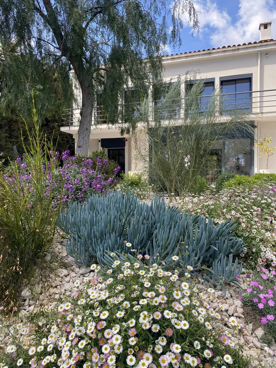 Création et réalisation du « Jardin Parme » à La Ciotat — vue 8